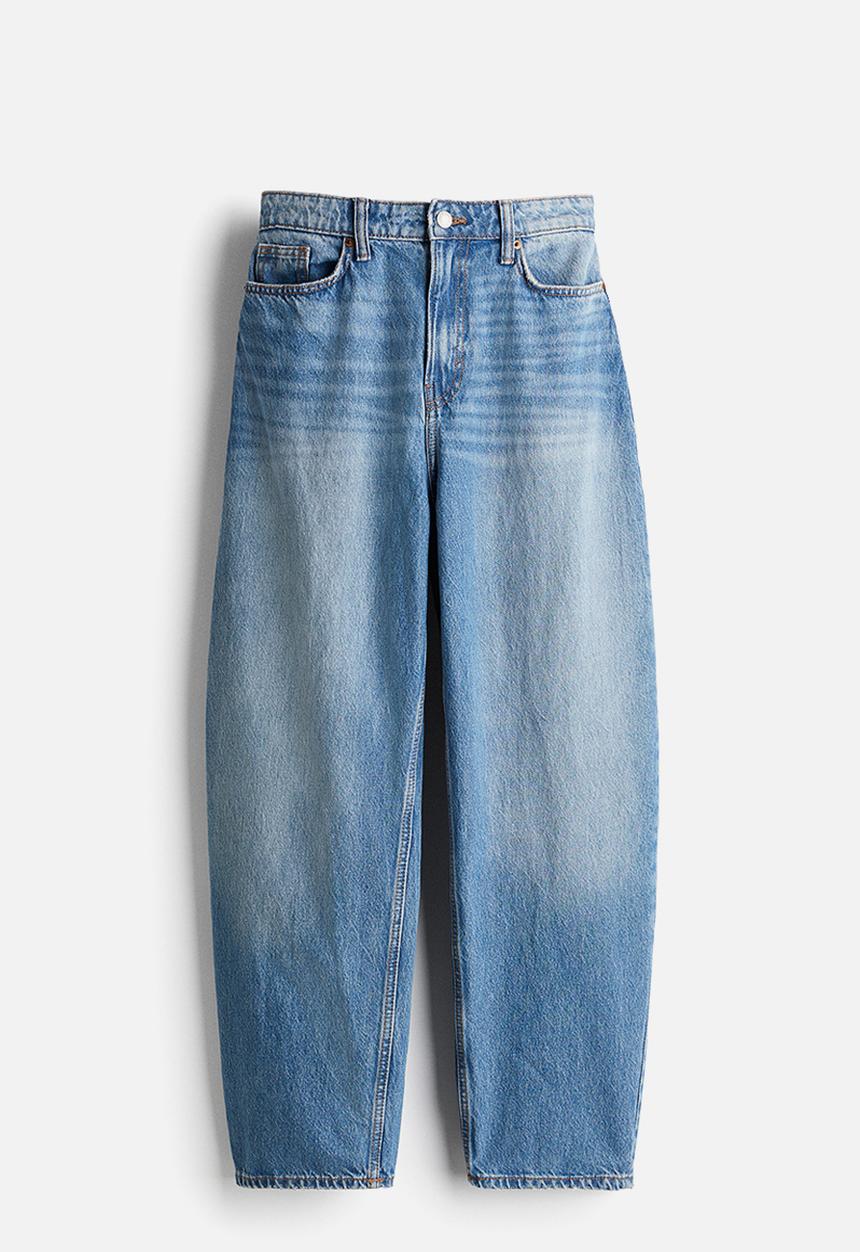 H&M - Curvy fit barrel high jeans - blue