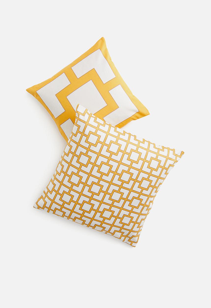 H&M - 2-Pack satin cushion covers - yellow patterned