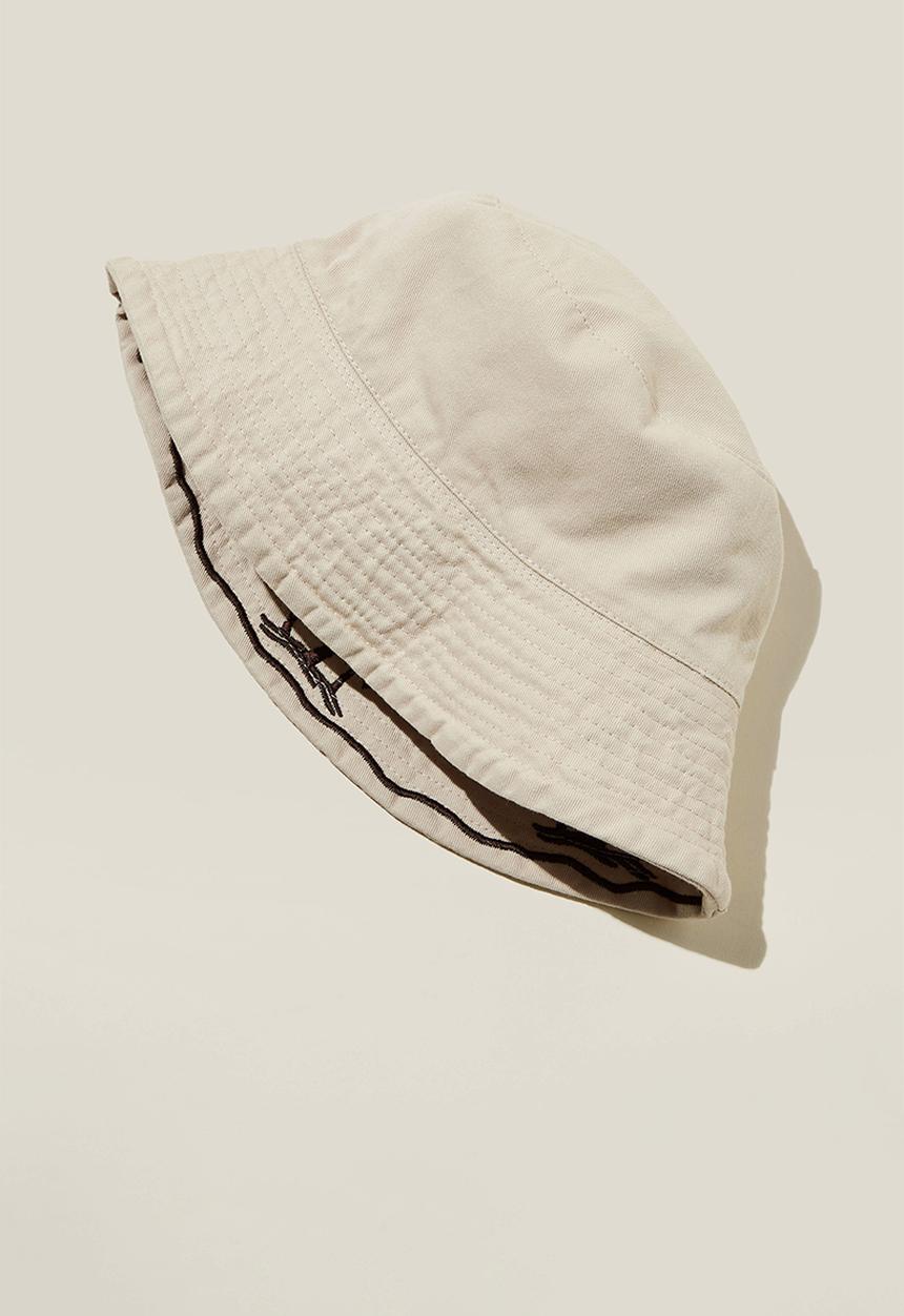 Cotton On - Kids reversible bucket hat - rainy day/palm embroidery
