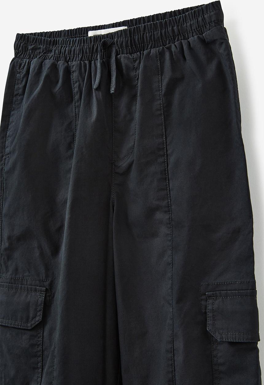 Cotton On - Alex utility pant - black