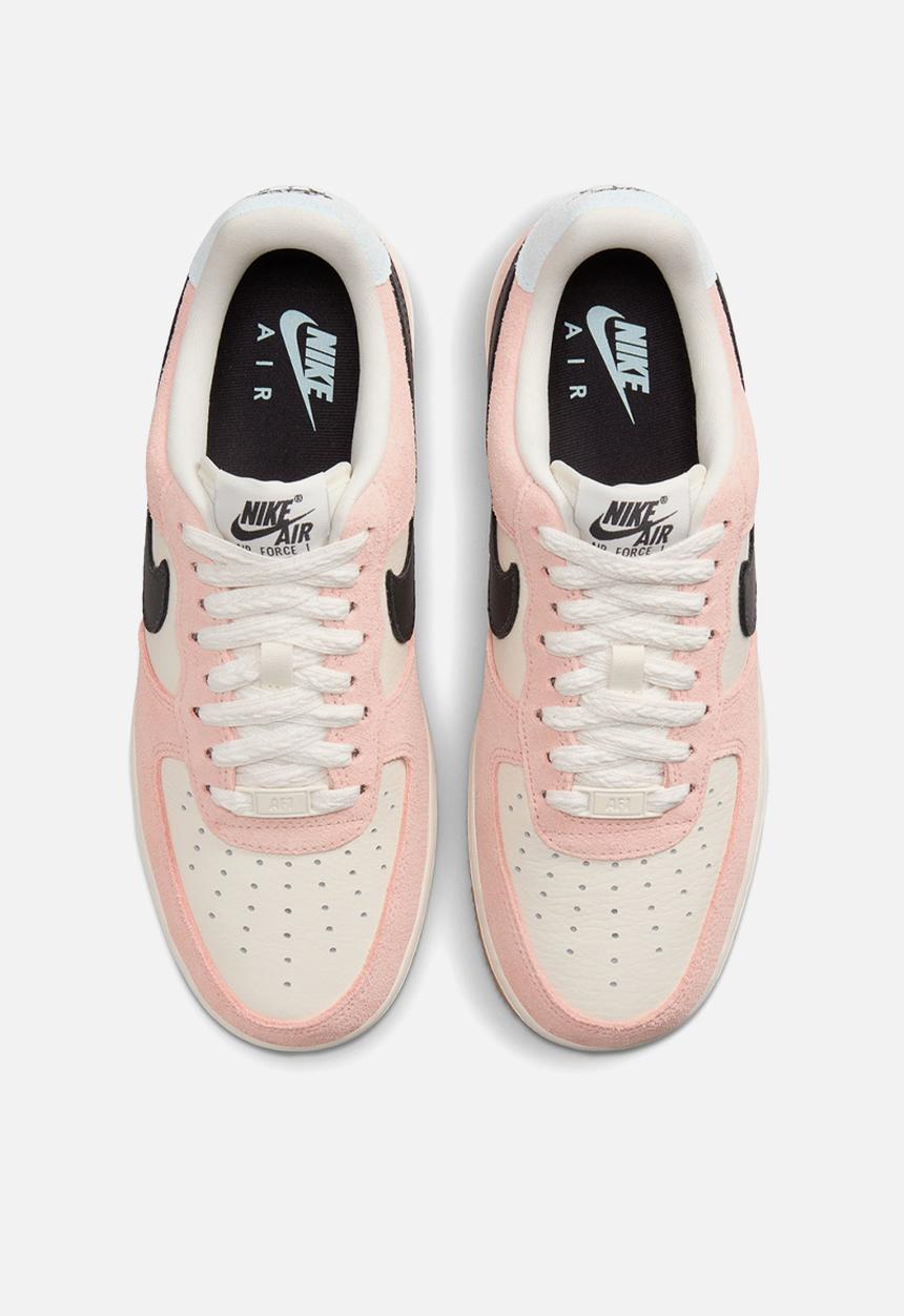 Nike - Air Force 1 '07