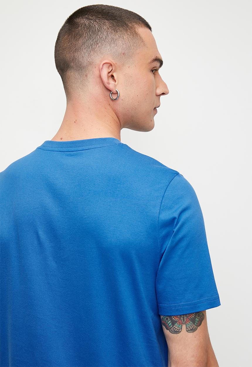 PUMA - Graphics Execution Tee M - Racing Blue