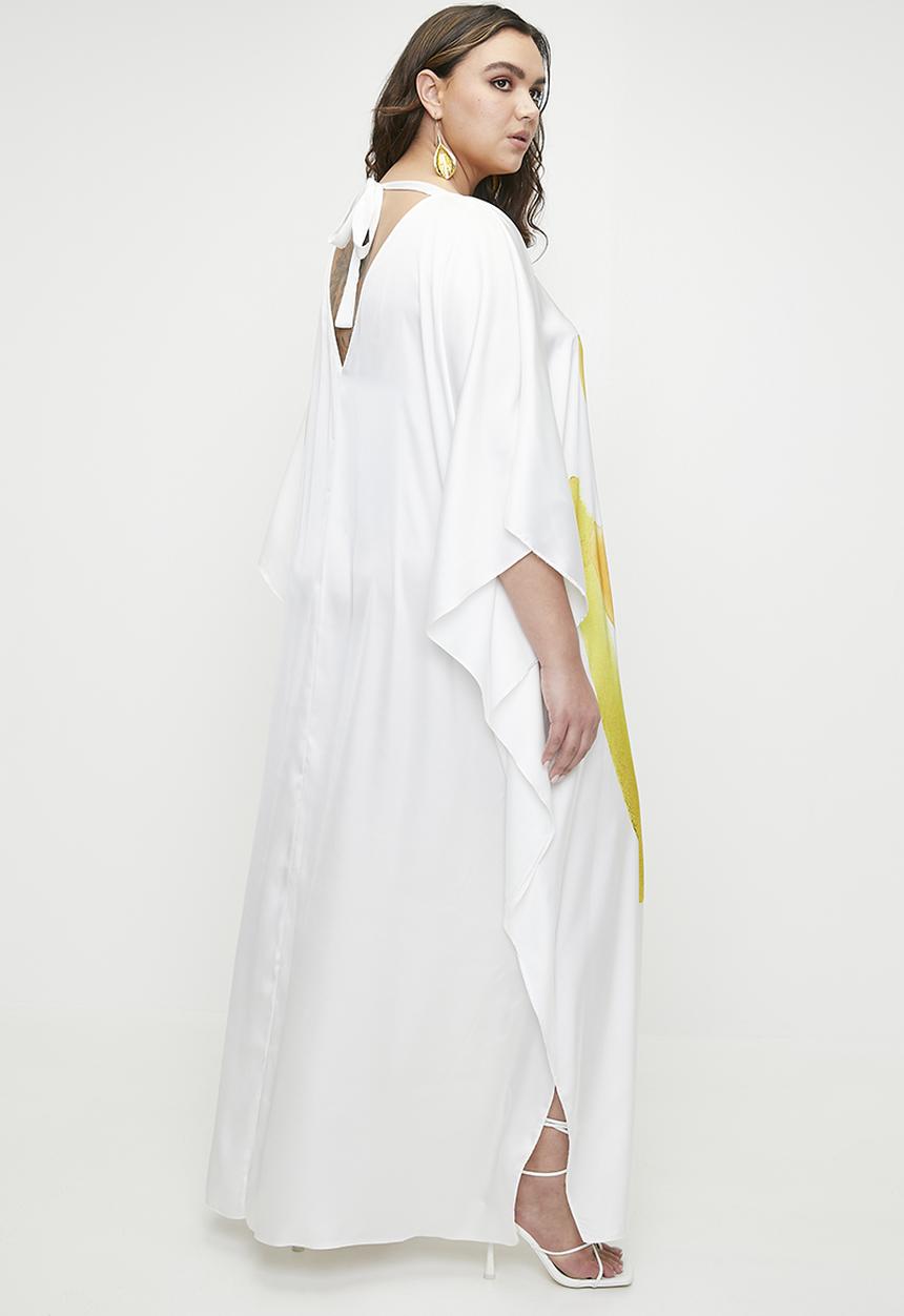 VELVET - Printed satin kaftan dress - yellow painted people.