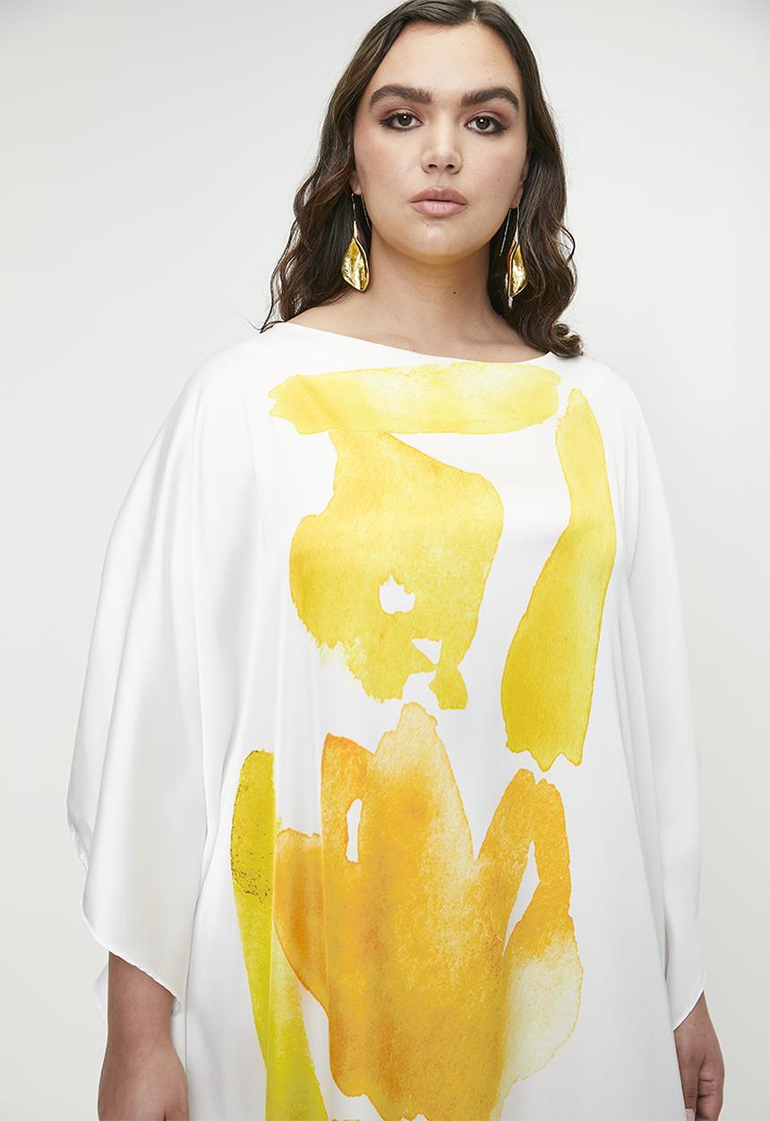 VELVET - Printed satin kaftan dress - yellow painted people.