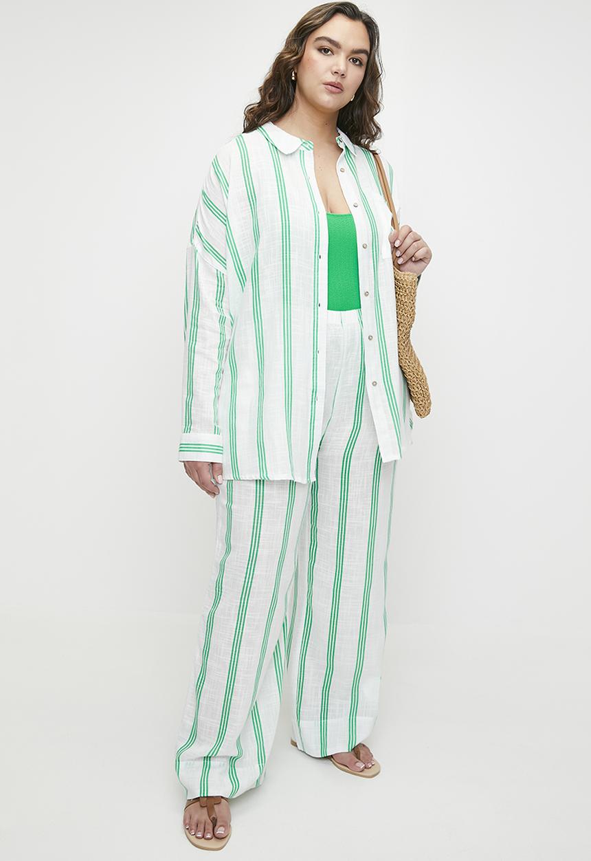 Cotton On - Plus Swing Beach Shirt - Palm Leaf Stripe