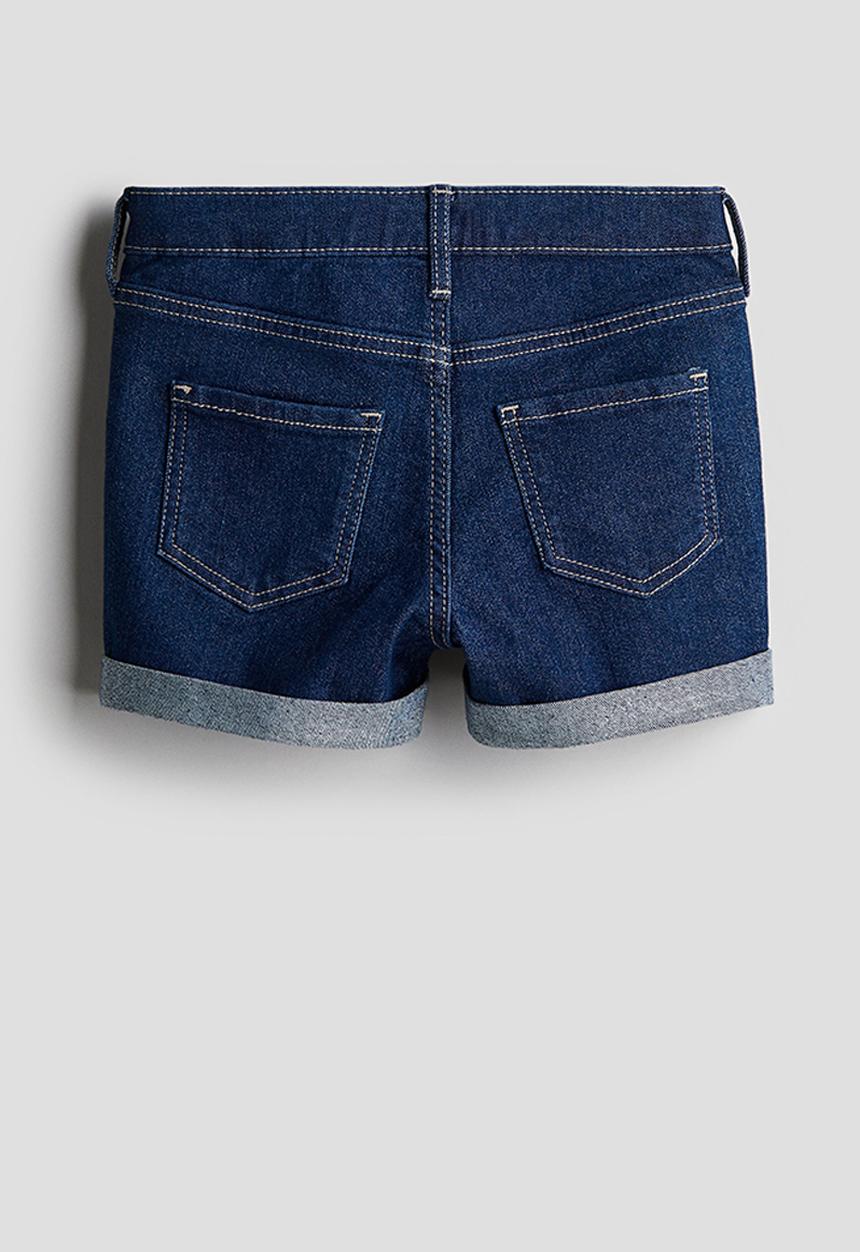 H&M - Superstretch denim shorts - dark denim blue 