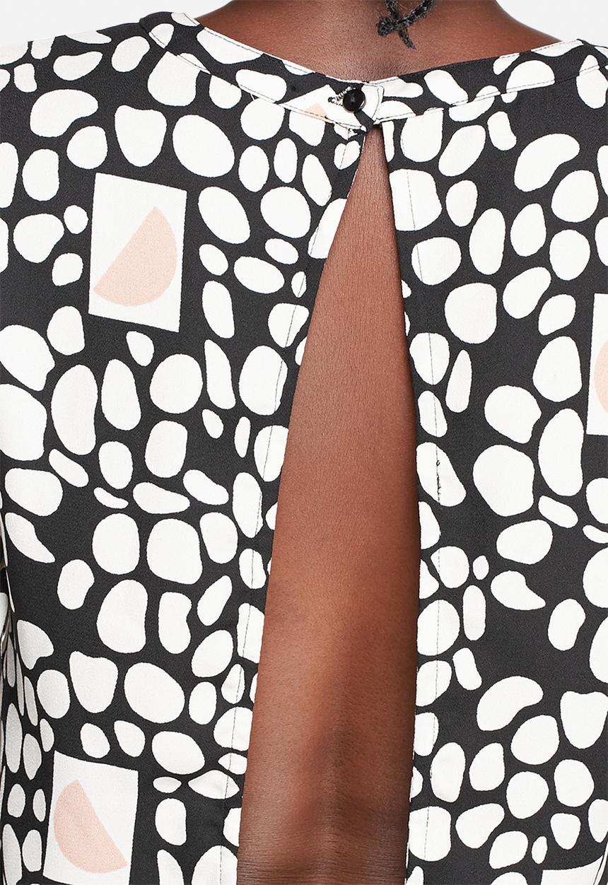 Vero Moda - Geo Open Back Blouse