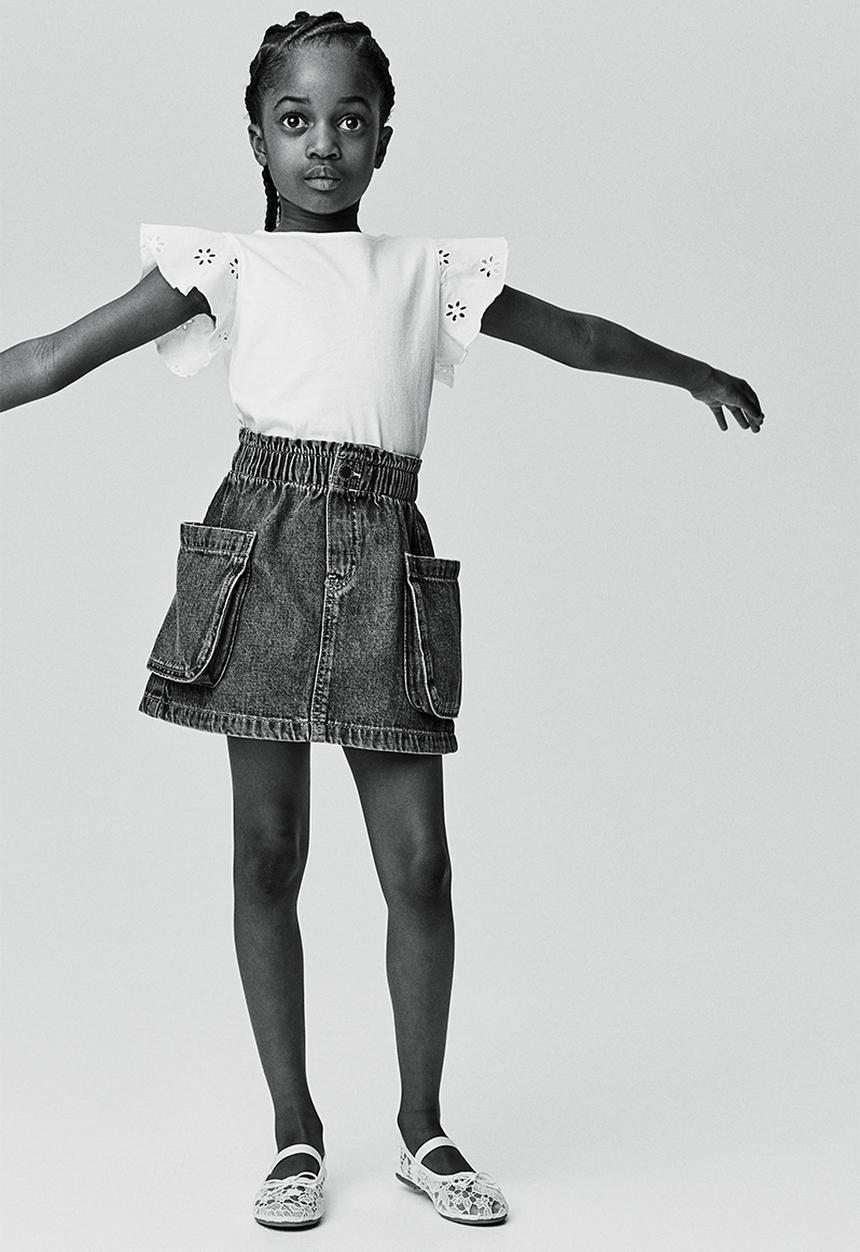 H&M - Jersey top with broderie anglaise - white