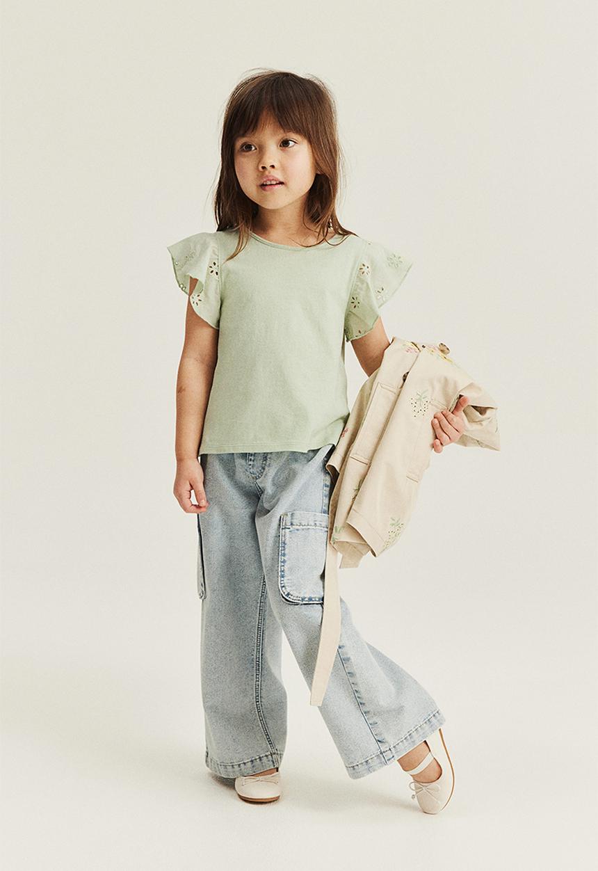 H&M - Jersey top with broderie anglaise - green