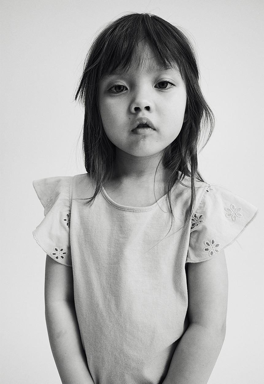 H&M - Jersey top with broderie anglaise - green