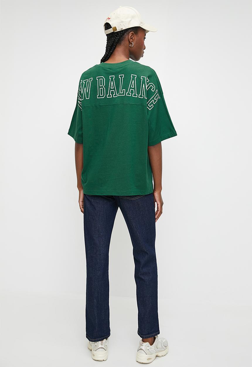 New Balance  - New Balance Varsity Tee - Nightwatch Green