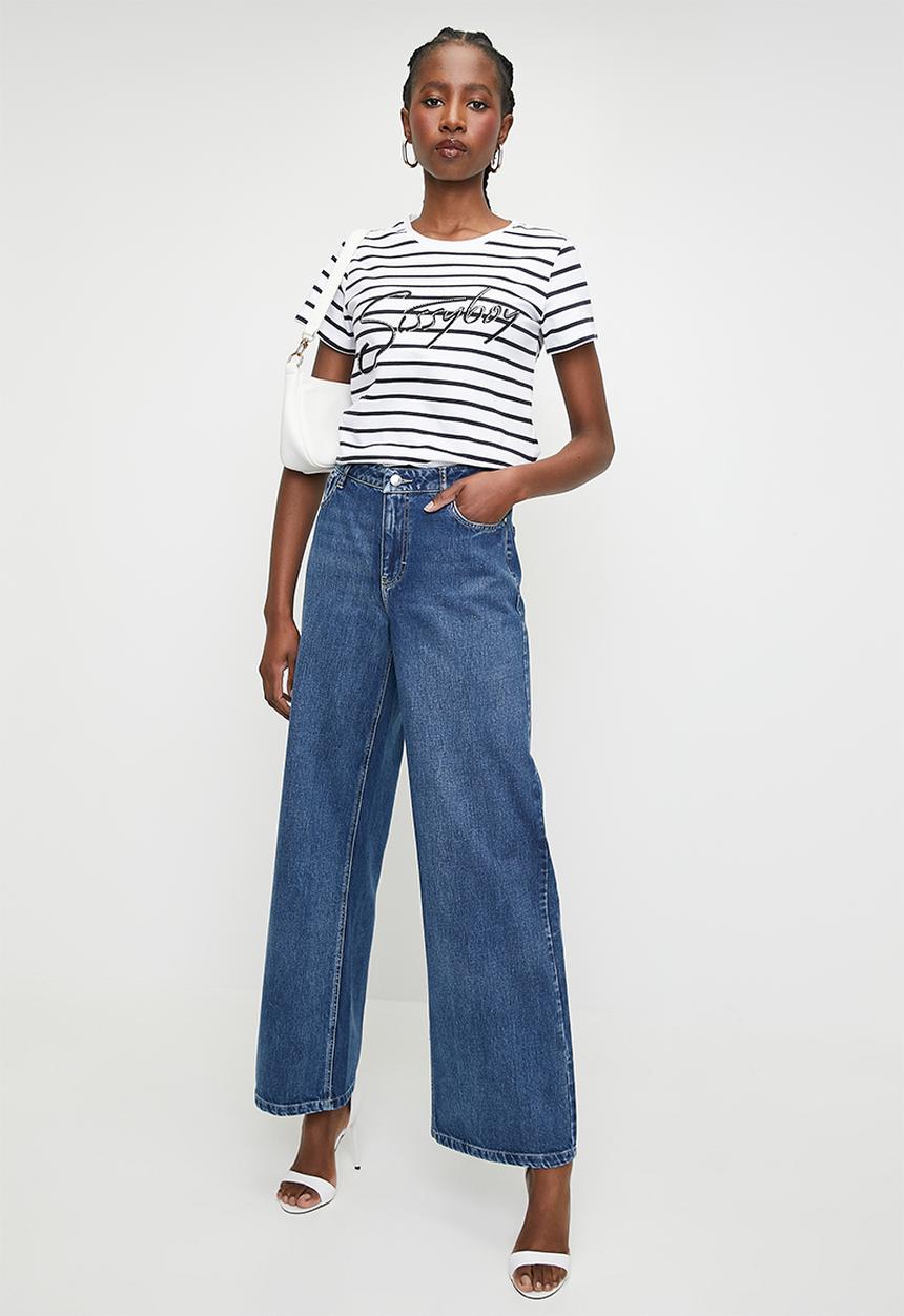 SISSY BOY - Bodega: Low Waist Baggy  - Med Vintage