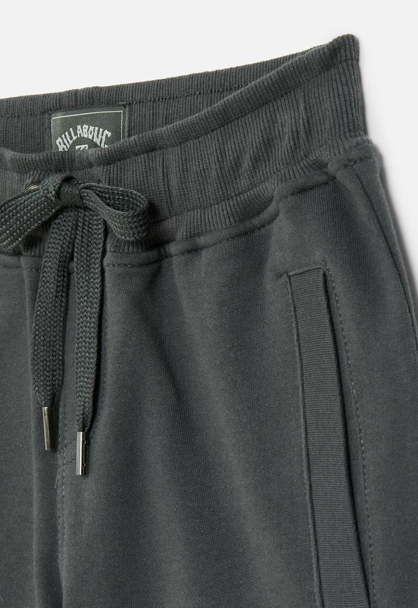 Billabong  - Arch short - washed black