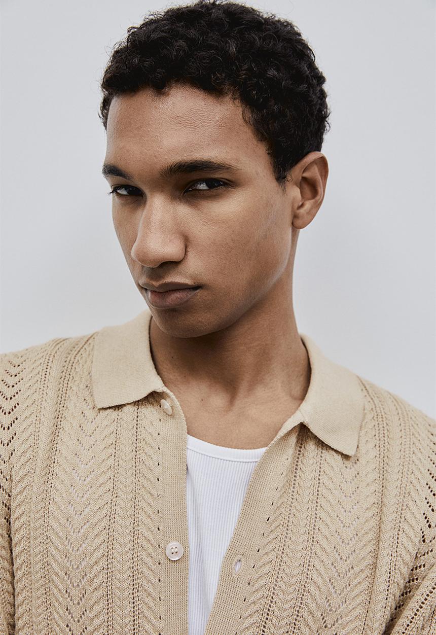 H&M - Regular fit pointelle-knit shirt - beige