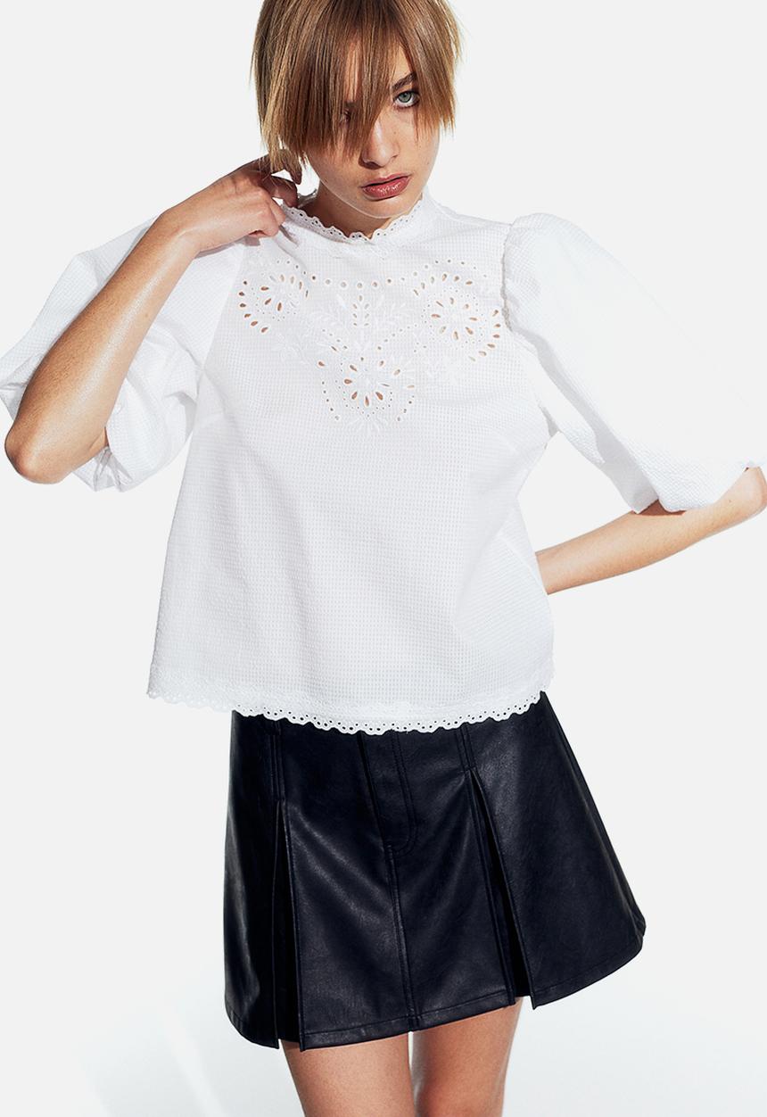 H&M - Pleated mini skirt - black
