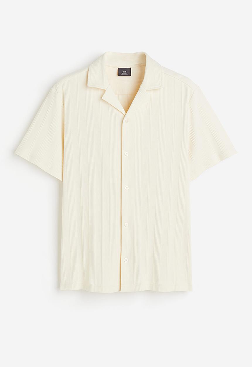 H&M - Regular fit ribbed resort shirt - cream