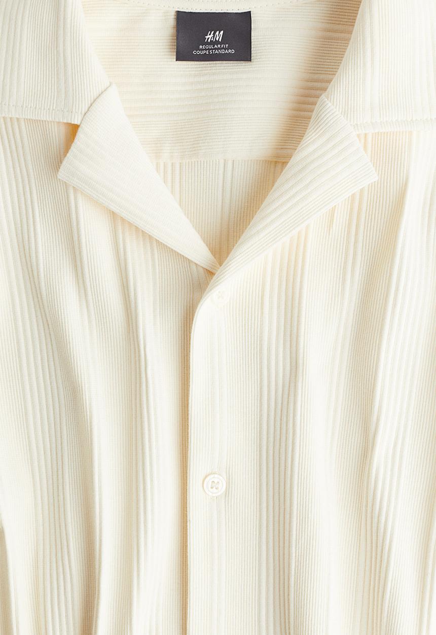 H&M - Regular fit ribbed resort shirt - cream