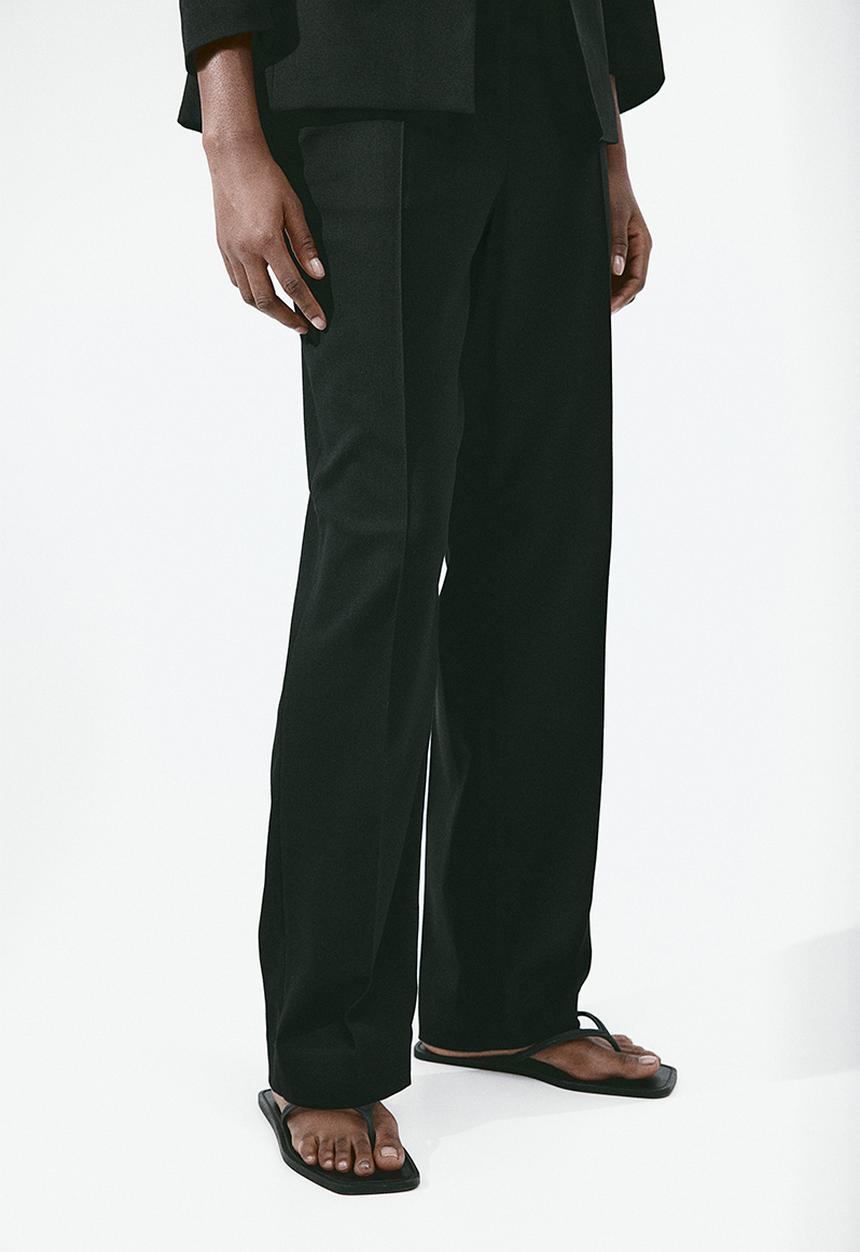 H&M - Slim trousers - black