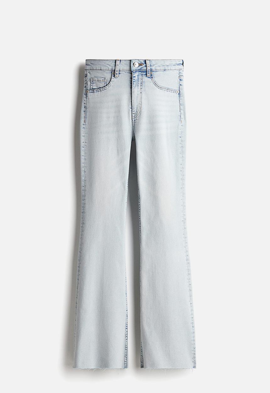 H&M - Flared high jeans - pale denim blue
