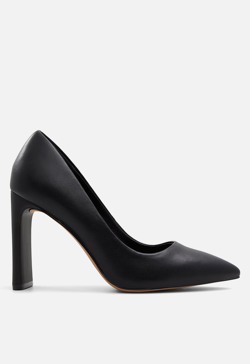 Call It Spring - Sashhaa court - black