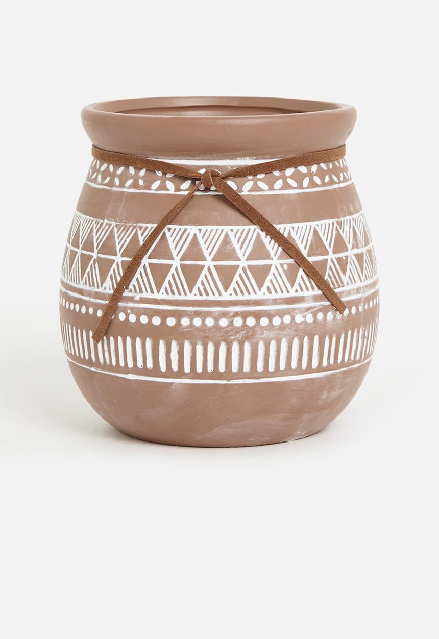 H&S - Scented Cement Pot Candle - Exotic Wood