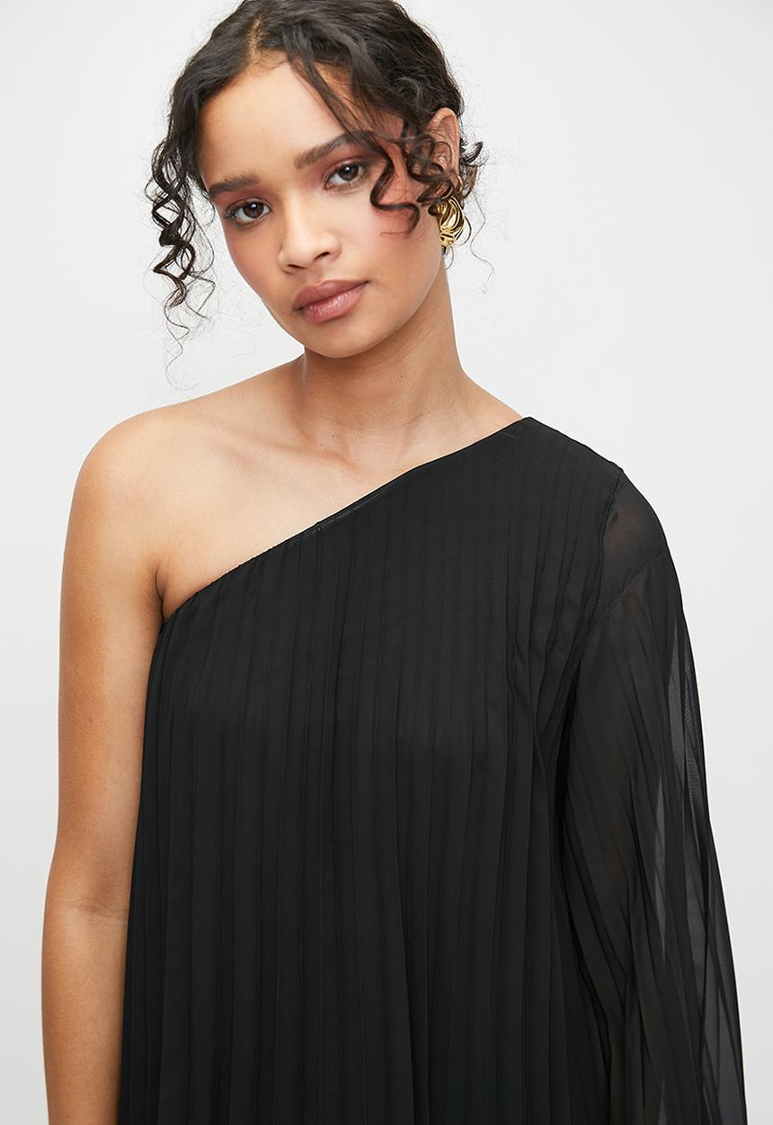 MILLA - Pleated asymmetric trapeze dress - black