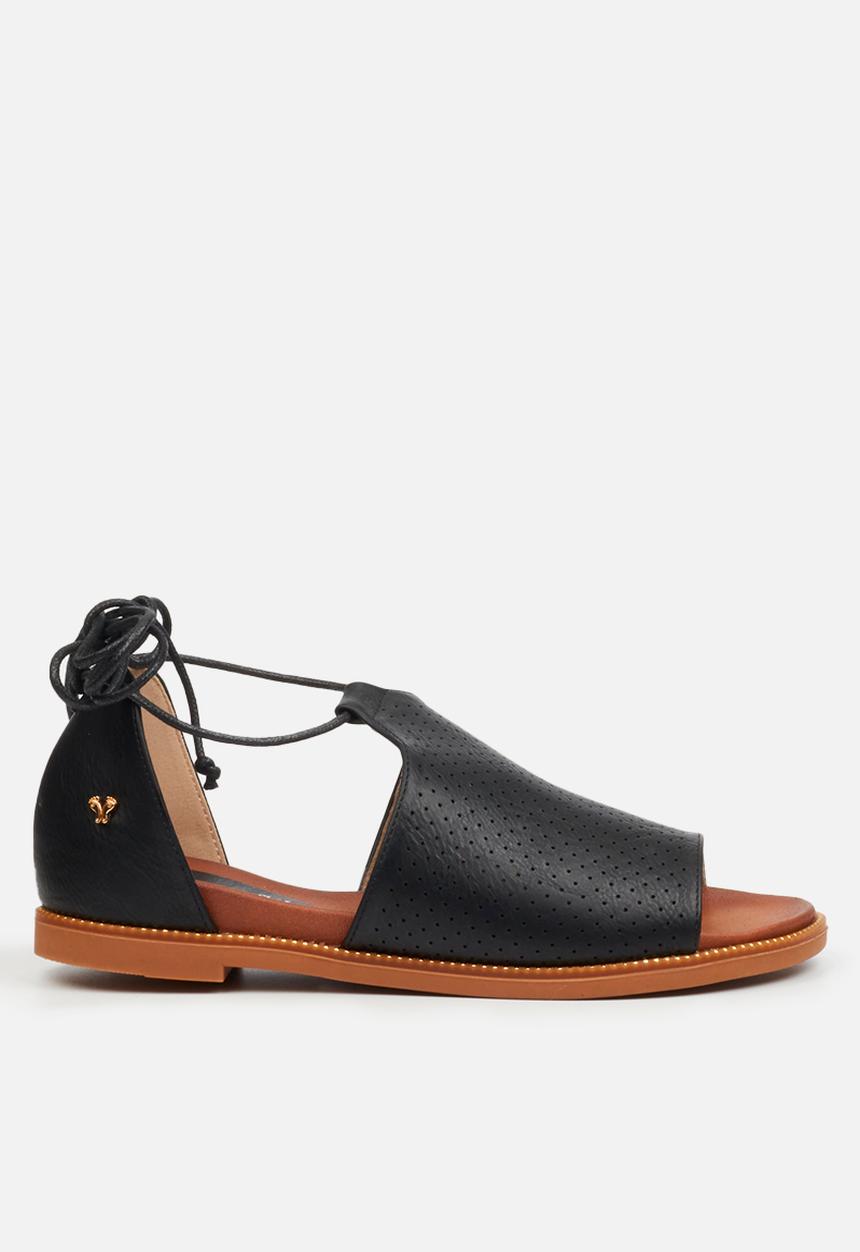 Butterfly Feet - Ellie 10 strappy - black