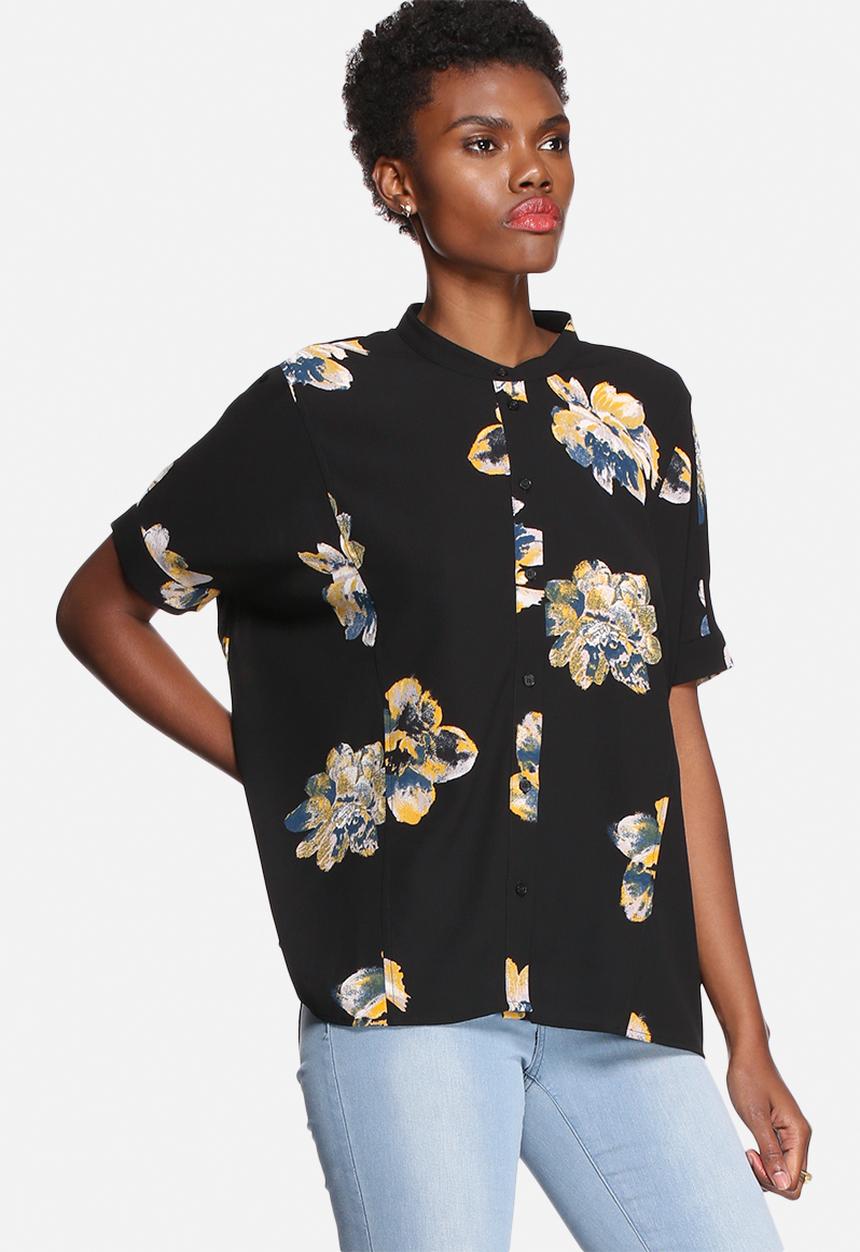 VILA - Nadine Shirt
