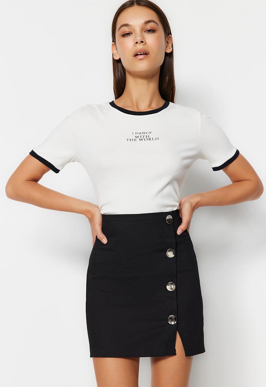 Trendyol - Button Detailed Mini Length Woven Skirt - Black