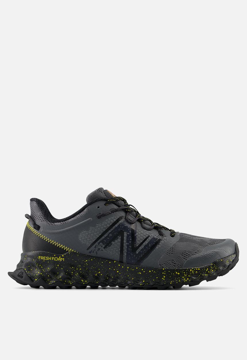 New Balance  - MTGAROS1 - grey (030)