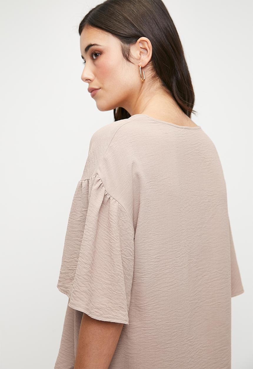 edit - V-neck wide sleeve shell - brown