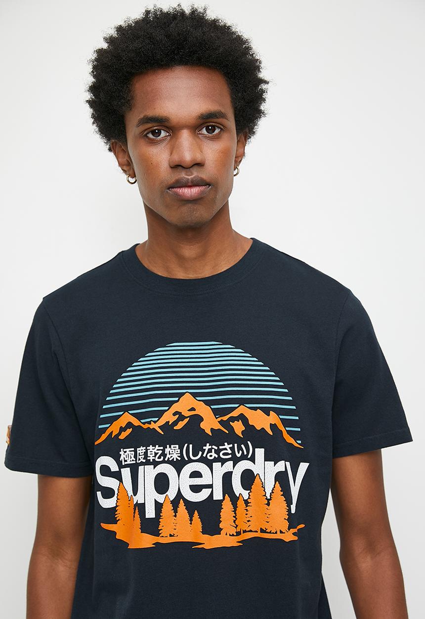 Superdry. - Great Outdoors Graphic T-Shirt - Eclipse Navy 