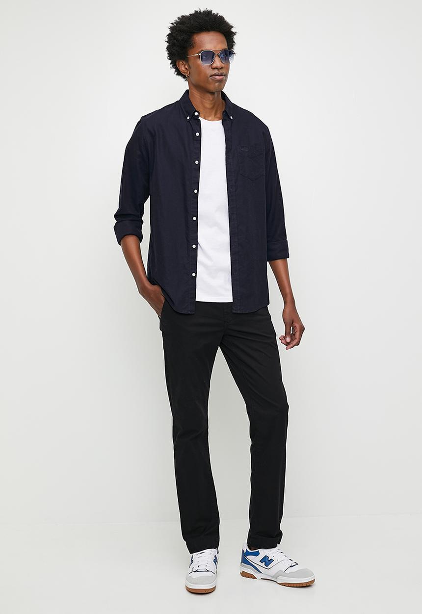 Superdry. - Slim Tapered Stretch Chino - Black
