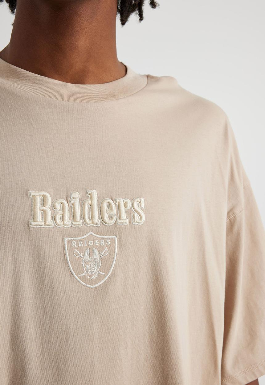 Factorie - Box Fit Nfl Tshirt - Lcn Nfl Beige/Raiders Embroidery