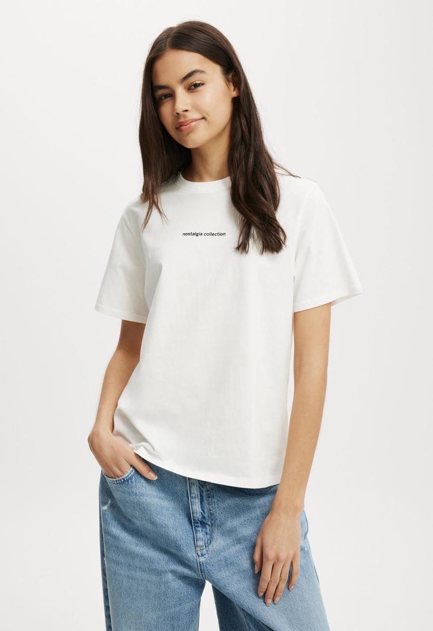 Cotton On - Regular Fit Graphic Tee - Nostalgia Collection/Vintage White