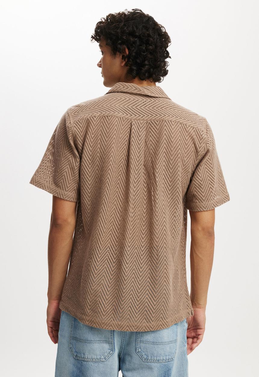 Cotton On - Palma Short Sleeve Shirt - Taupe Chevron