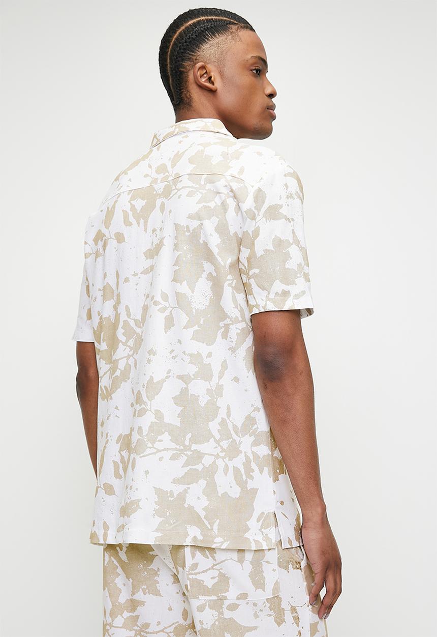 STYLE REPUBLIC - Short sleeve print linen blend casual shirt - neutral