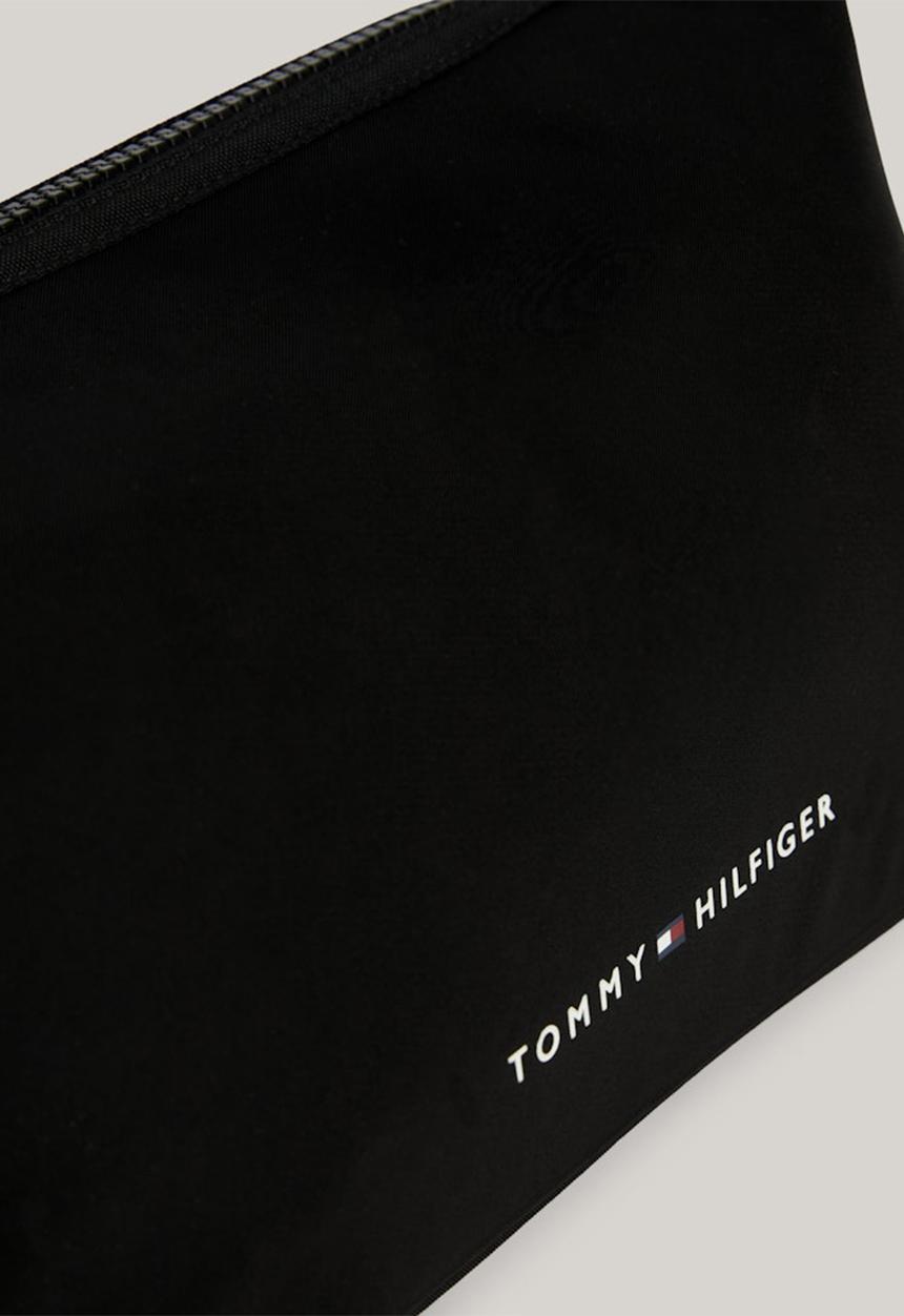 Tommy Hilfiger - TH Skyline Washbag - Black