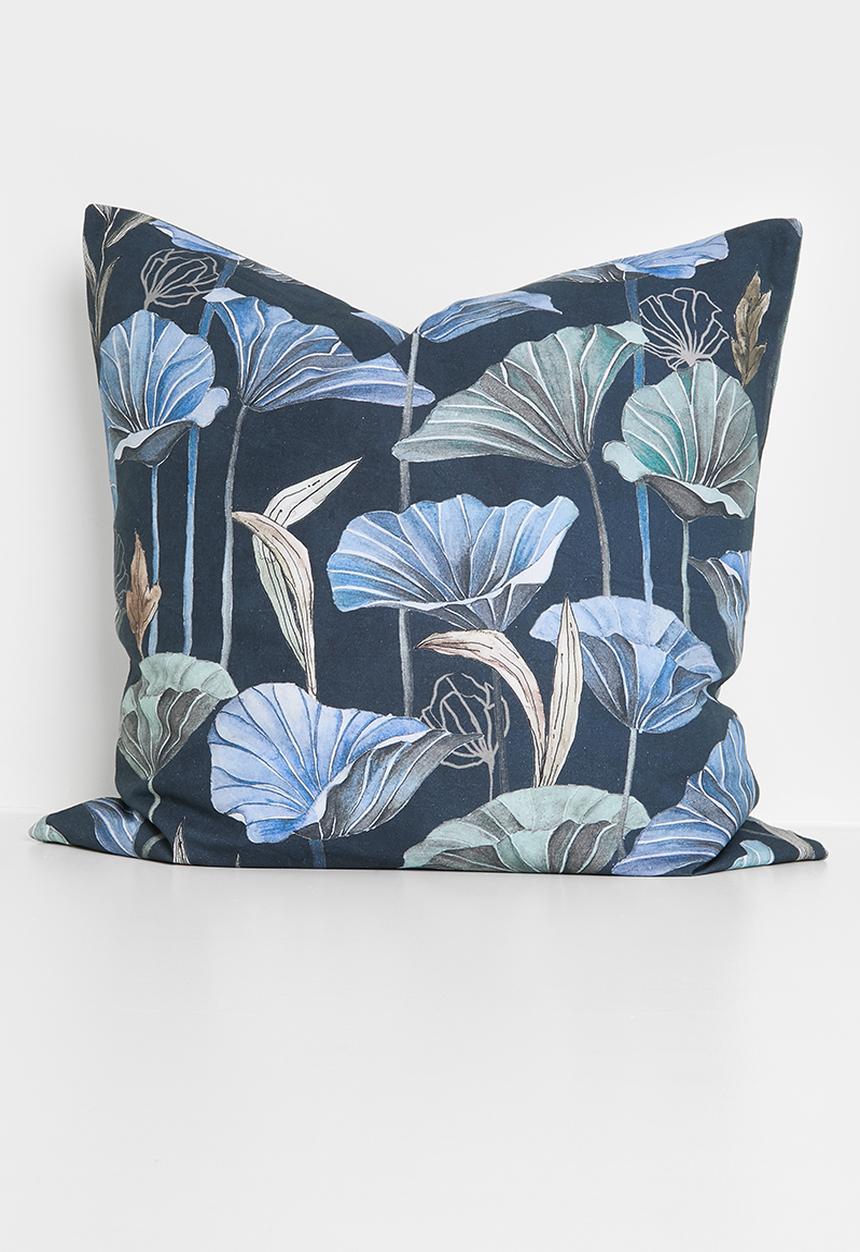 Hertex Fabrics - Wailea cushion cover - Navy