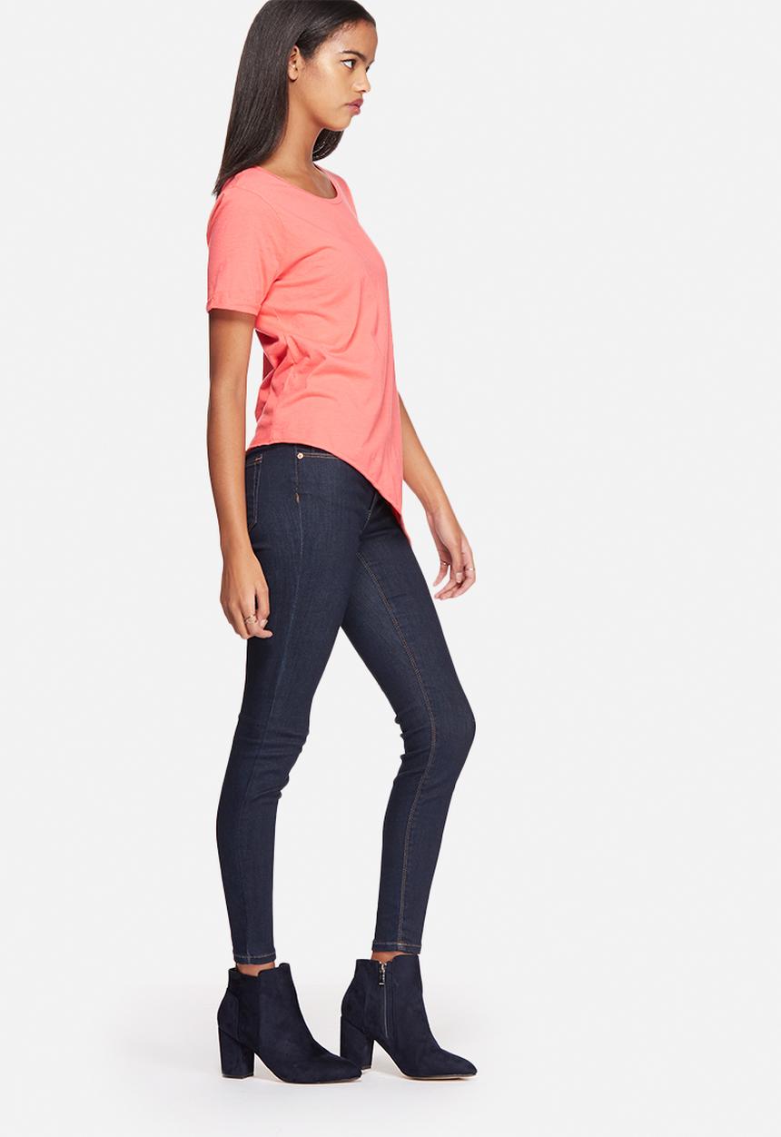 ONLY - Olivia Asymmetrical Tee