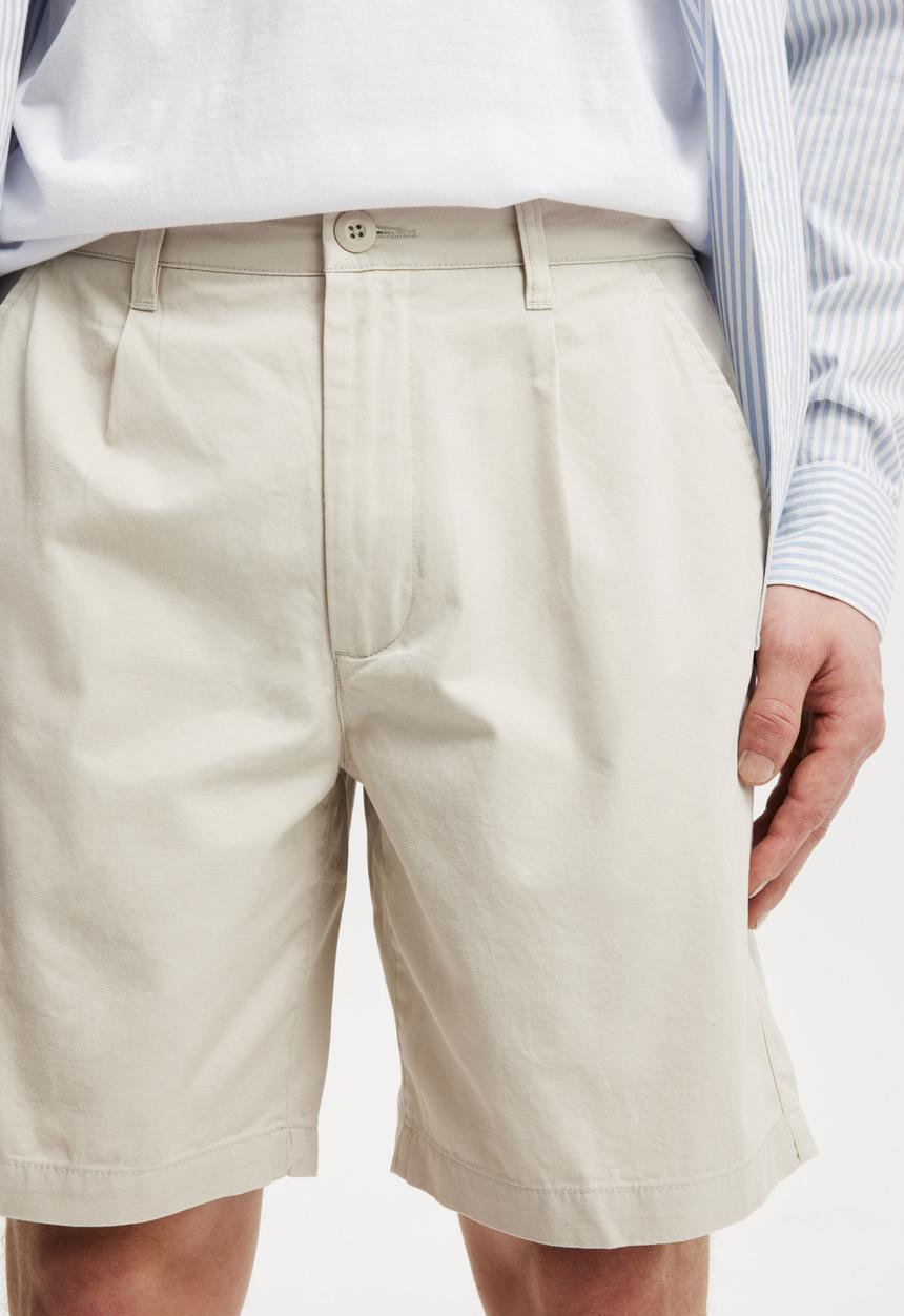 Cotton On - Twill Pleat Short - Ecru Twill