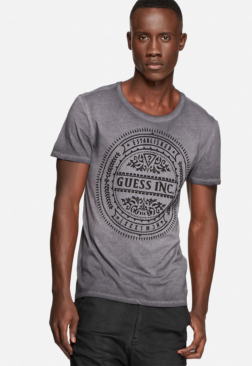 GUESS - Seal Tee