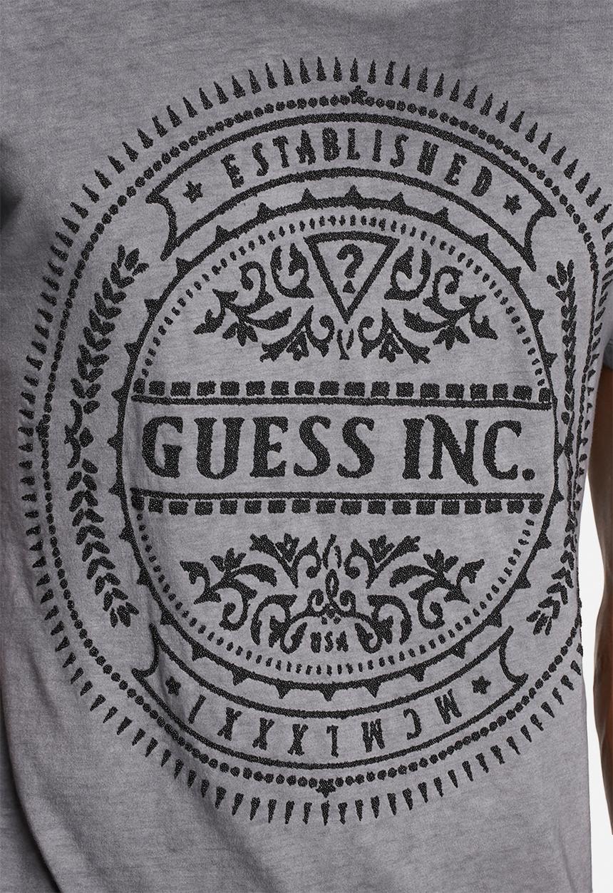 GUESS - Seal Tee