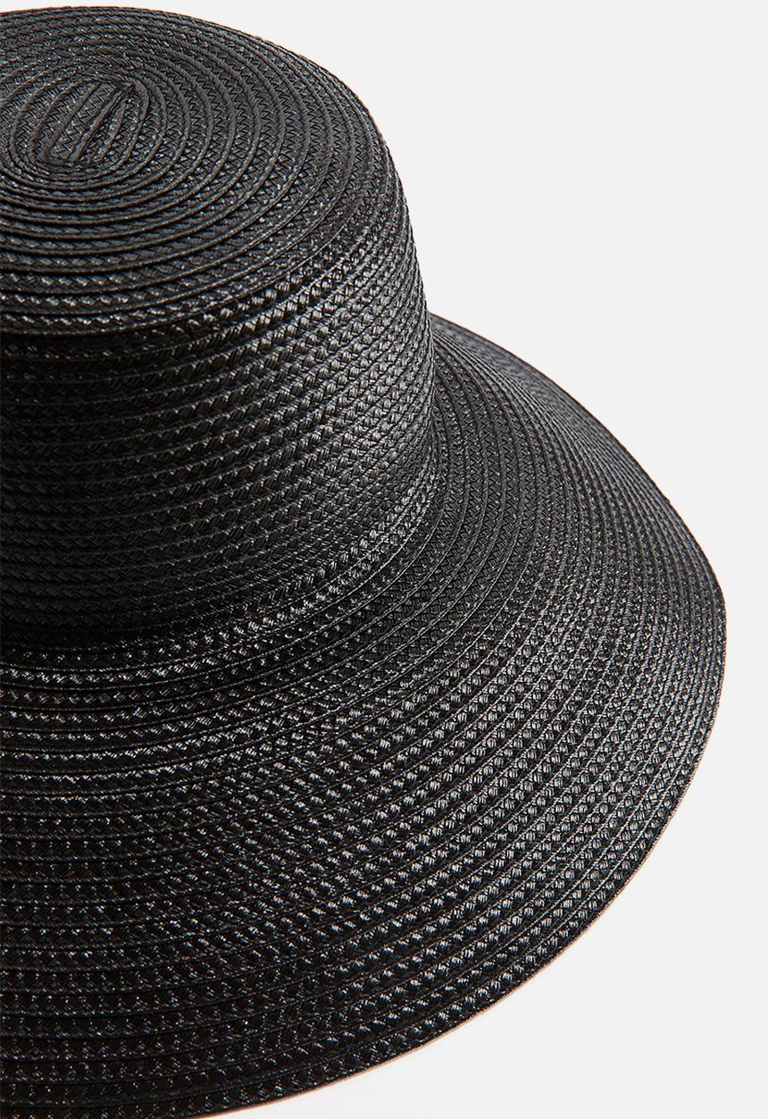 H&M - Sloping-brim straw hat - black