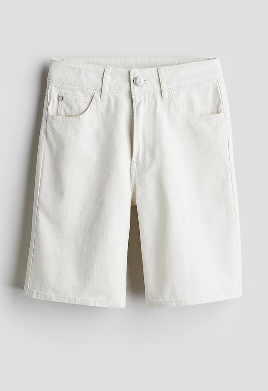 H&M - Loose fit denim shorts - white