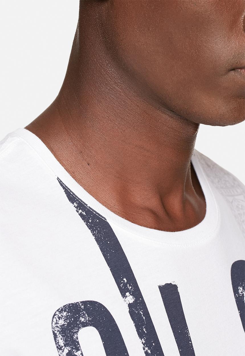 GUESS - Stamp Long Tee