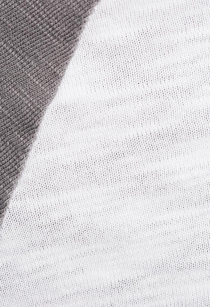 GUESS - Roper Raglan Tee