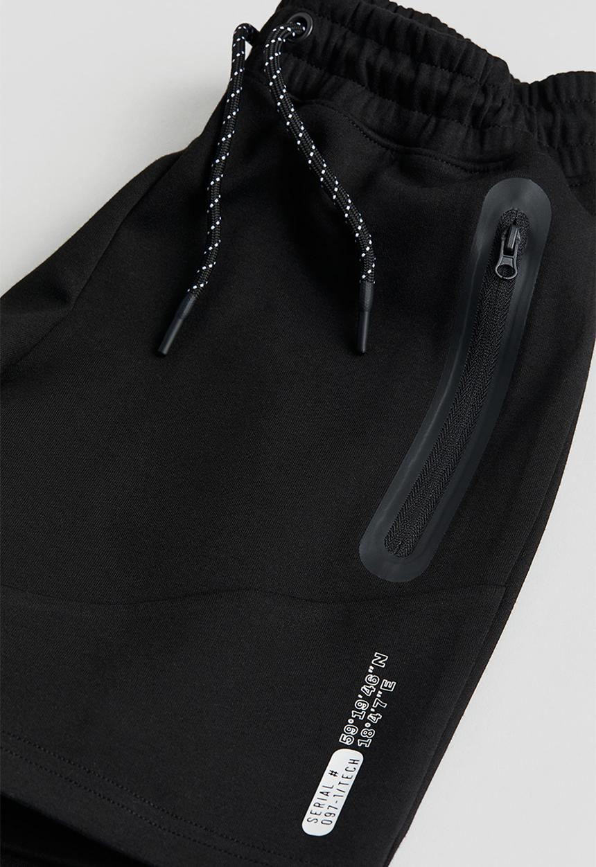 H&M - Sporty shorts - black