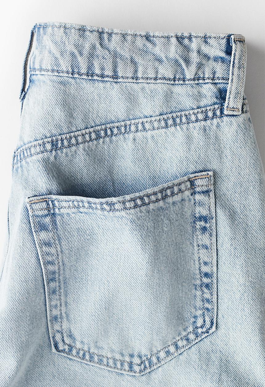H&M - High-waisted denim shorts - blue