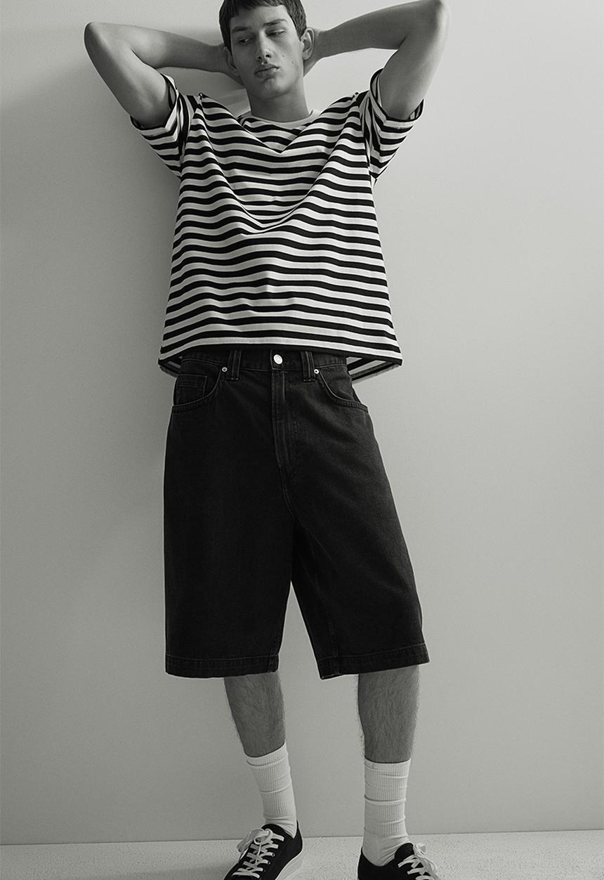 H&M - Coolmax® loose fit T-shirt - black & white